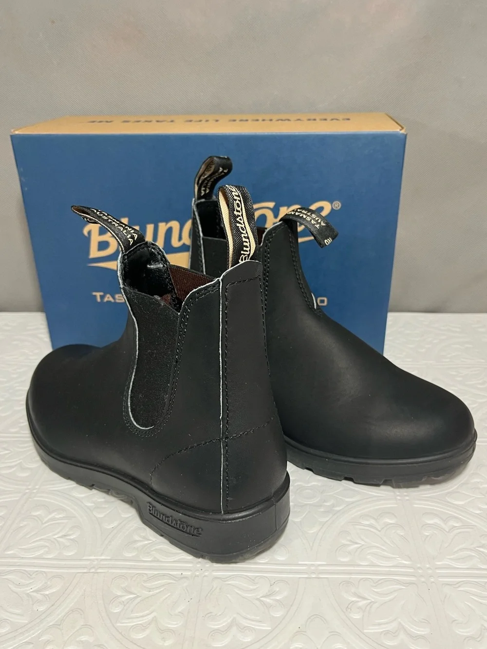 Blundstone WOMEN'S ORIGINALS #510 Chelsea Ankle Boot Black 8